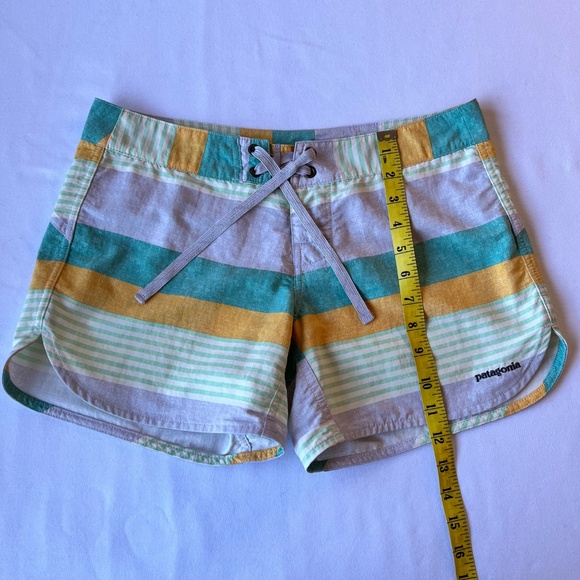 Patagonia Wavefarer Boardshorts 5” Fitz Stripe Texture Pura Purple - Picture 5 of 11